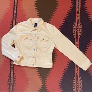 cropped Gap jean jacket